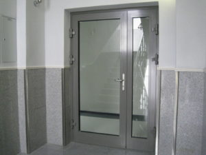 Алюминиевая дверь 1000×2000 мм. GFTD12208